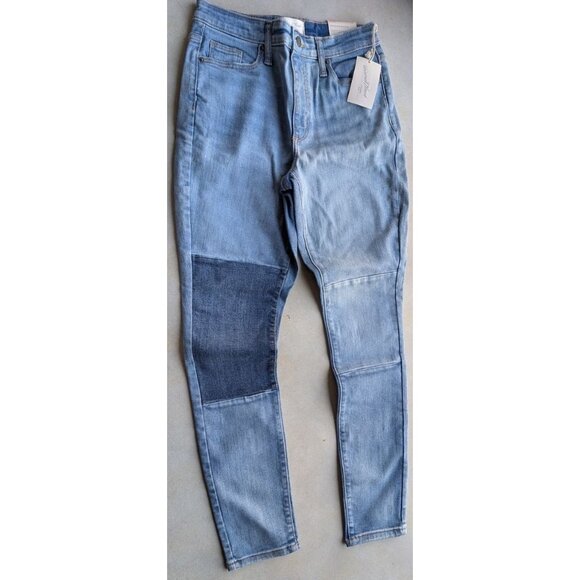 Universal Thread Women's High-Rise Skinny Patched Jeans Blue Denim 4 - Picture 6 of 7